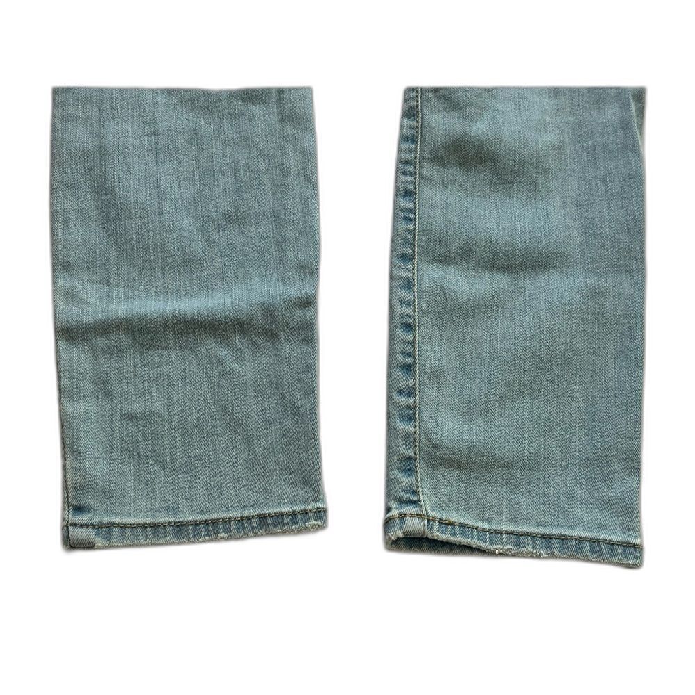 Universal Thread Women's Light Blue Mid-Rise Curvy Skinny Distressed Jeans Sz 4 - Picture 12 of 12